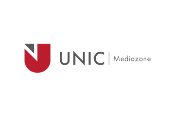 Mediazone staff, students and volunteers